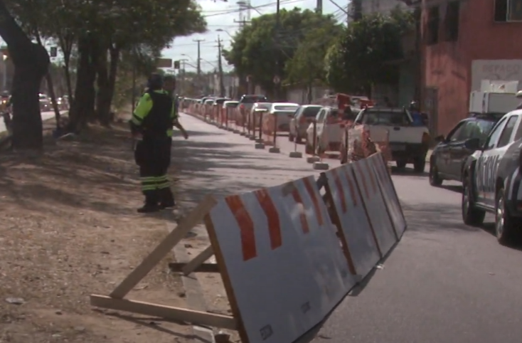 Avenida Paulino Rocha está interditada para obras de drenagem