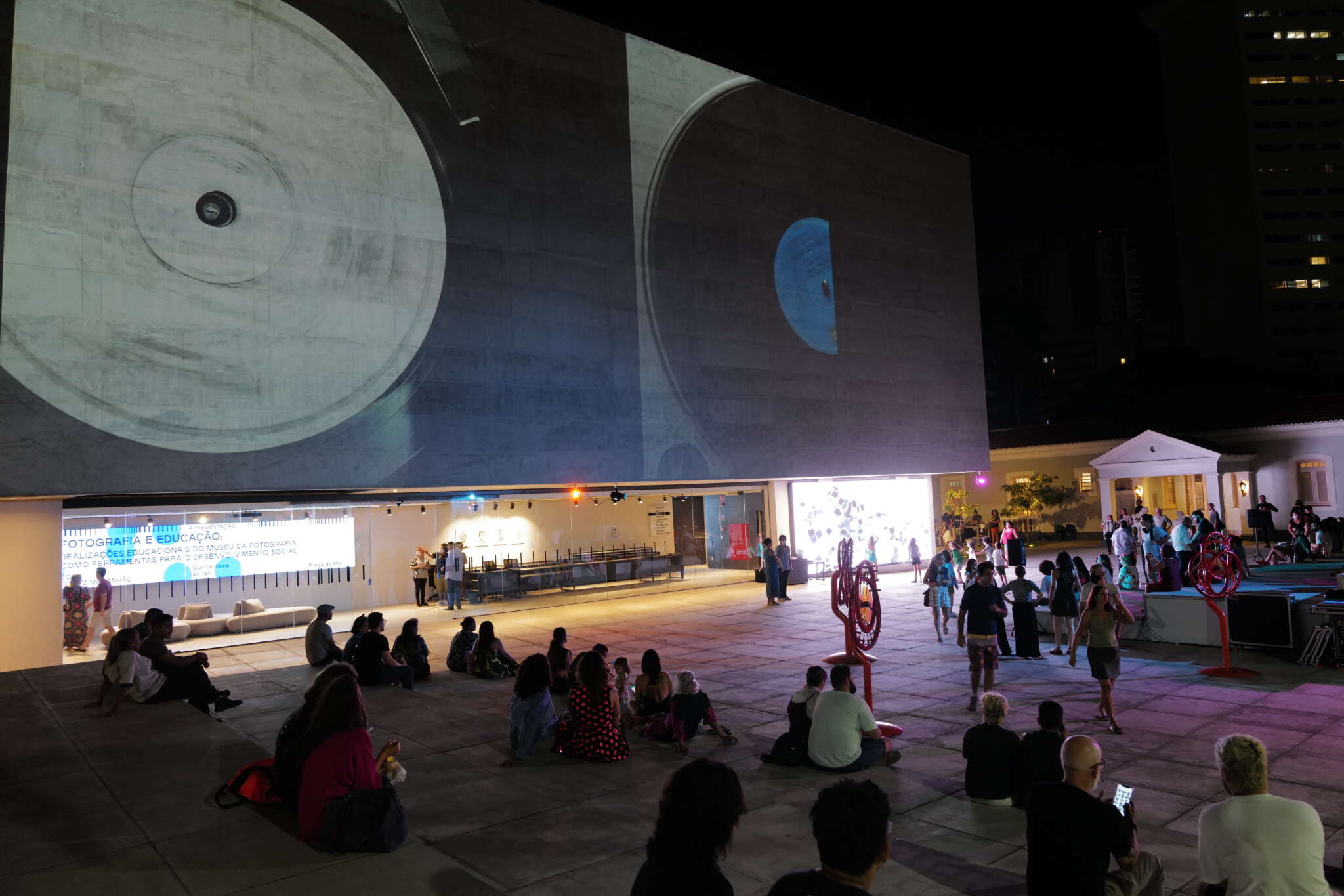 Museu da Imagem e do Som do Ceará realiza exibição especial de imagens no Dia Nacional da Visibilidade Trans